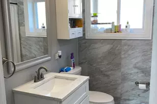 10008 S Kolin Ave, Oak Lawn, IL 60453 - Photo 8