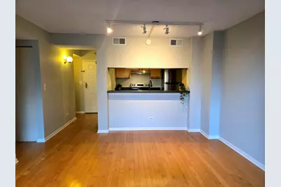 511 Aurora Avenue #108, Naperville, IL 60540 - Photo 6