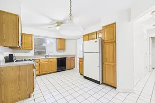 11448 Prescott Ln, Westchester, IL 60154 - Photo 6