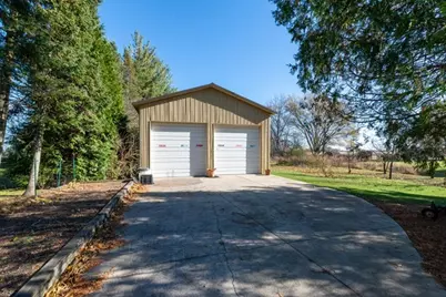 1305 93rd Avenue, Kenosha, WI 53144 - Photo 4