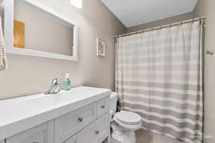 2979 Arbor Ln, Aurora, IL 60502 - Photo 18