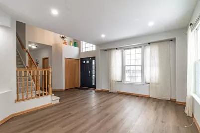 276 Pembrook Lane, Mundelein, IL 60060 - Photo 6