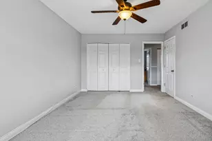 8313 High Point Cir, Darien, IL 60561 - Photo 14