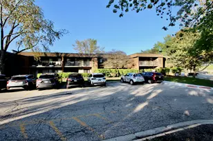 10 Old Oak Dr, Buffalo Grove, IL 60089 - Photo 28