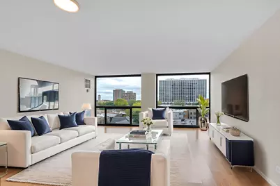 4343 N Clarendon Avenue #707, Chicago, IL 60613 - Photo 2