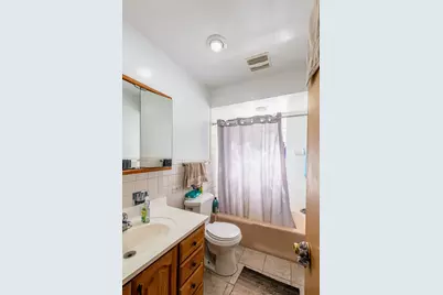 1933 N 18th Avenue, Melrose Park, IL 60160 - Photo 14