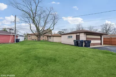 16645 Cottage Grove Avenue, South Holland, IL 60473 - Photo 18