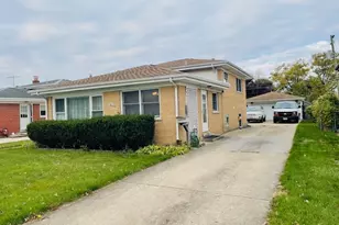 1632 S Elm St, Des Plaines, IL 60018 - Photo 1