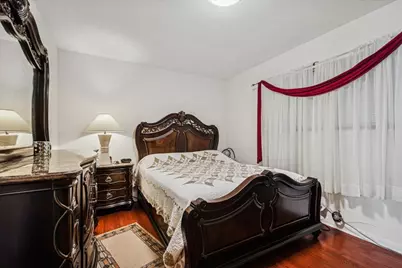 8940 Lamon Avenue, Skokie, IL 60077 - Photo 8