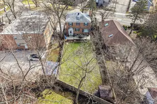 887 Deerfield Rd, Highland Park, IL 60035 - Photo 28