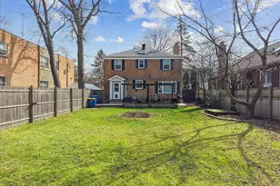 887 Deerfield Rd, Highland Park, IL 60035 - Photo 26