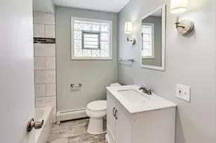 16W674 56th Pl, Clarendon Hills, IL 60514 - Photo 18