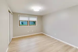 16W674 56th Pl, Clarendon Hills, IL 60514 - Photo 32