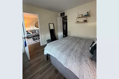 1255 N Sandburg Terrace #305, Chicago, IL 60610 - Photo 8