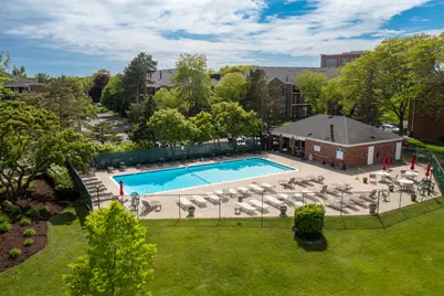 815 Leicester Road #219, Elk Grove Village, IL 60007 - Photo 22