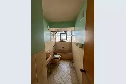 5030 W Roscoe Street, Chicago, IL 60641 - Photo 10