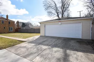 6 S Wa Pella Ave, Mount Prospect, IL 60056 - Photo 22