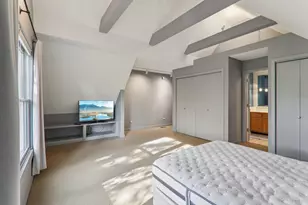 1027 W Newport Ave, Chicago, IL 60657 - Photo 24