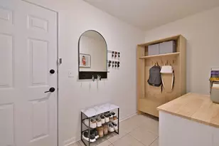 3207 Foxridge Ct, Woodridge, IL 60517 - Photo 24