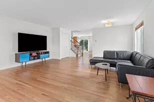 25138 Presidential Ave, Plainfield, IL 60544 - Photo 4