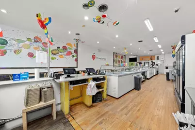 3739 W Fullerton Avenue, Chicago, IL 60647 - Photo 8