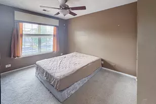 30W015 Juniper Ct, Warrenville, IL 60555 - Photo 10