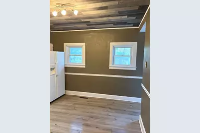 2532 Johnson Street, West Brooklyn, IL 61378 - Photo 4