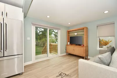 635 E Prairie Avenue, Lombard, IL 60148 - Photo 10