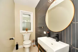 635 E Prairie Ave, Lombard, IL 60148 - Photo 6