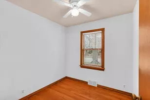 617 W John St, Champaign, IL 61820 - Photo 14