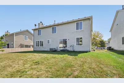 1290 E Fox Chase Drive, Round Lake Beach, IL 60073 - Photo 34