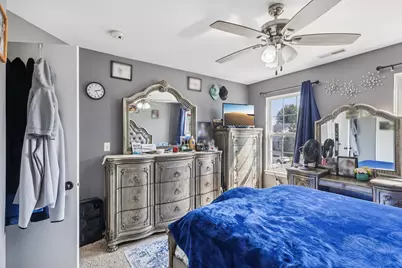 1290 E Fox Chase Drive, Round Lake Beach, IL 60073 - Photo 32