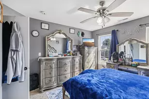 1290 E Fox Chase Dr, Round Lake Beach, IL 60073 - Photo 32