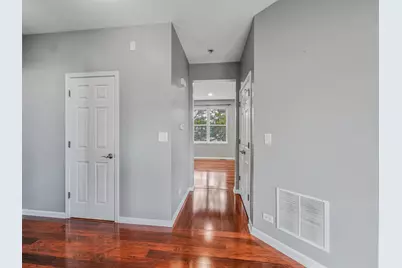 1090 Maubert Court, Carol Stream, IL 60188 - Photo 8