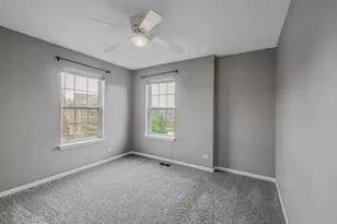 1090 Maubert Ct, Carol Stream, IL 60188 - Photo 24