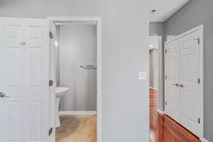 1090 Maubert Ct, Carol Stream, IL 60188 - Photo 18