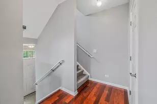 1090 Maubert Ct, Carol Stream, IL 60188 - Photo 16