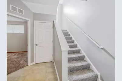 1090 Maubert Court, Carol Stream, IL 60188 - Photo 34