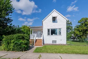 [Address not provided], Brookfield, IL 60513 - Photo 2