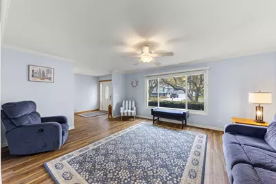 [Address not provided], Bloomingdale, IL 60108 - Photo 4