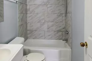 839 N Broadway St, Joliet, IL 60435 - Photo 2