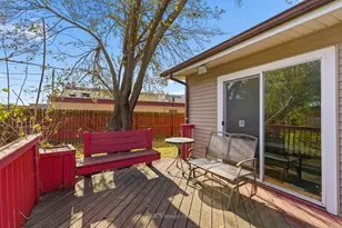 9435 S 78th Ave, Hickory Hills, IL 60457 - Photo 16