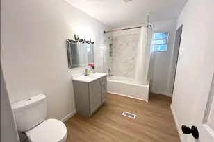 2351 Caton Farm Rd, Crest Hill, IL 60403 - Photo 20