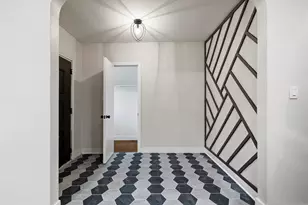 10211 S Yale Ave, Chicago, IL 60628 - Photo 2