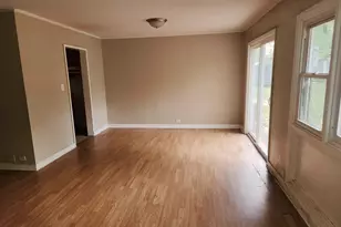 365 Waverly St, Park Forest, IL 60466 - Photo 4