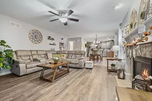 905 Dresser Dr, Normal, IL 61761 - Photo 20