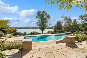 65 Round Barn Rd, Barrington Hills, IL 60010 - Photo 4