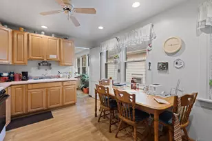 4040 N Meade Ave, Chicago, IL 60634 - Photo 8