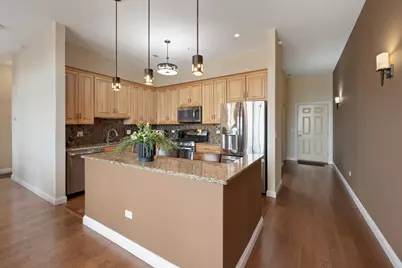 7700 W North Avenue #5A, Elmwood Park, IL 60707 - Photo 6