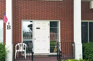 124 N Whistler Ave, Freeport, IL 61032 - Photo 26